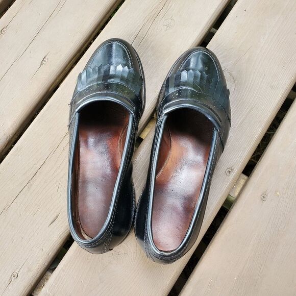 Vintage 80s Retro Preppy Acadamia Black Leather Kiltie Fringe Brogue Loafers 8.5